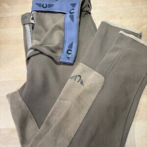 GUTOS RIBBED FULL SEAT RIDING BREECHES SIZE 32